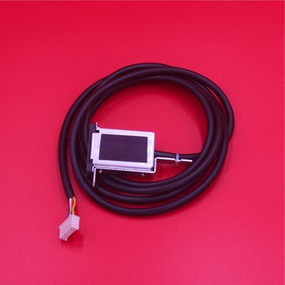 Части KYB-M370P-000 10051A58 ASSY-EXT-FEEDER-PWR Хитачи Smt запасные