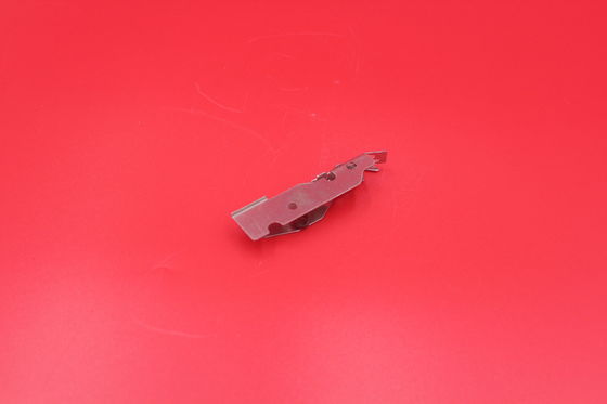 Части фидера 8mm ASSY CL8X4 Yamaha ПРОВОДНИКА ЛЕНТЫ KW1-M1140-010